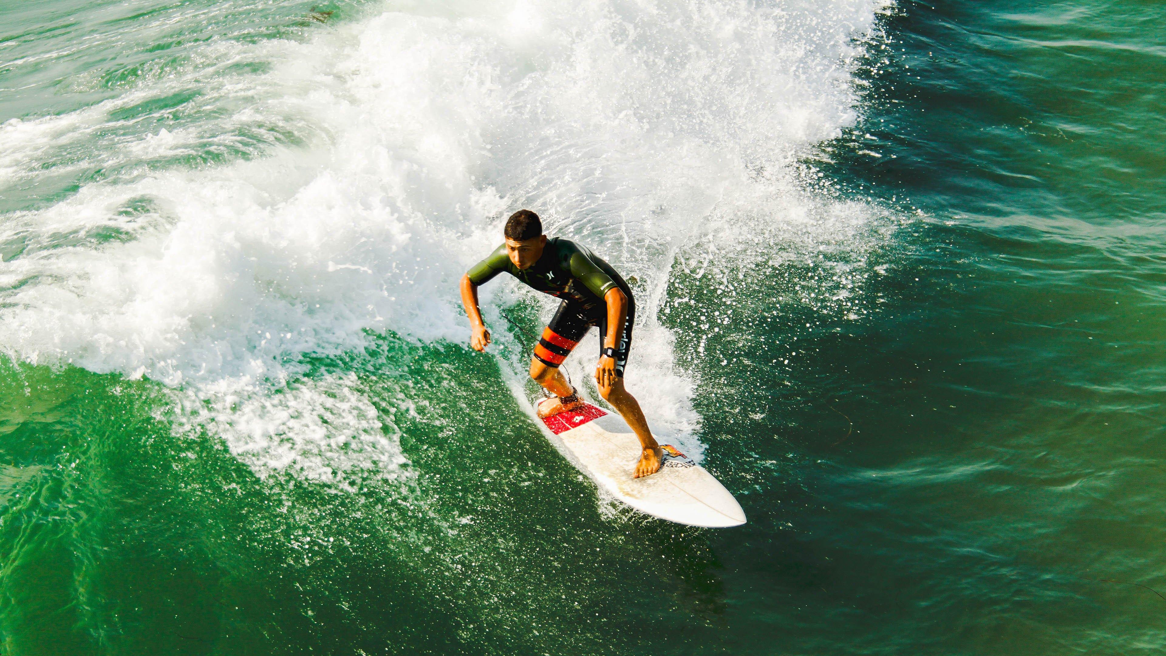 异军突起!女子选手再创佳绩 勇夺冠军谱写传奇之旅
