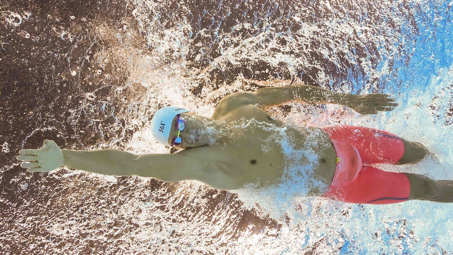 泳坛名将因违规药物检测遭禁赛 职业生涯面临重大转折